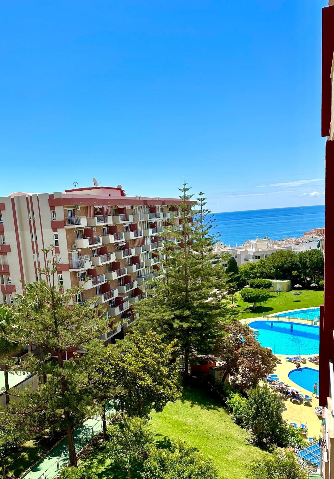Minerva Estudio Suite White Jasmine, Beach And Pool Benalmadena Luaran gambar