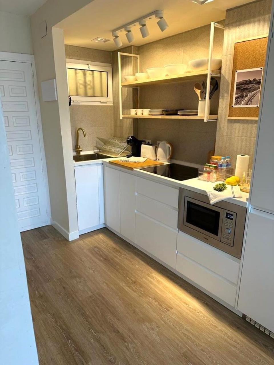 Minerva Estudio Suite White Jasmine, Beach And Pool Benalmadena Luaran gambar