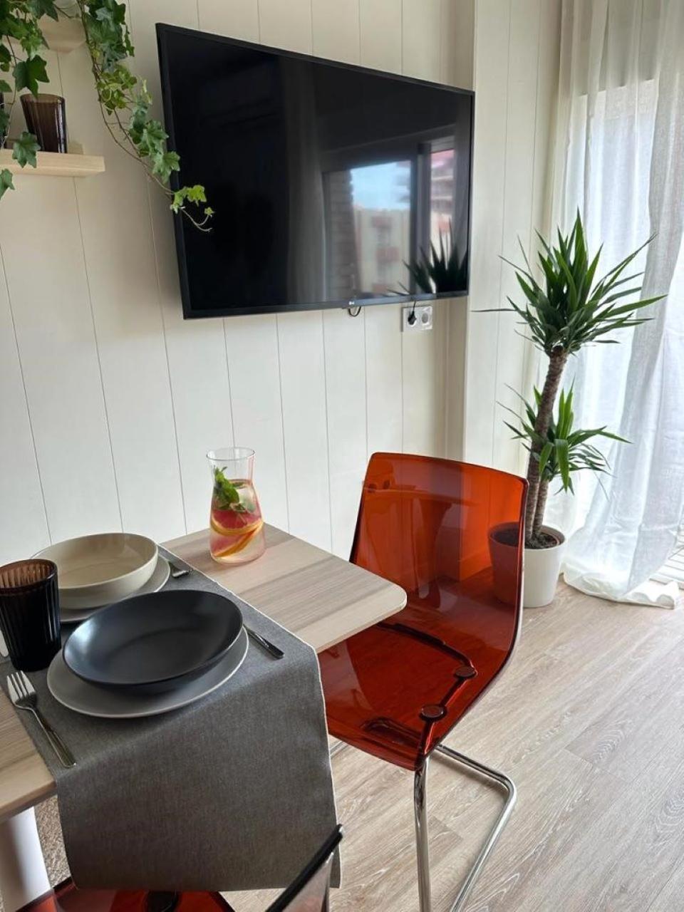 Minerva Estudio Suite White Jasmine, Beach And Pool Benalmadena Luaran gambar